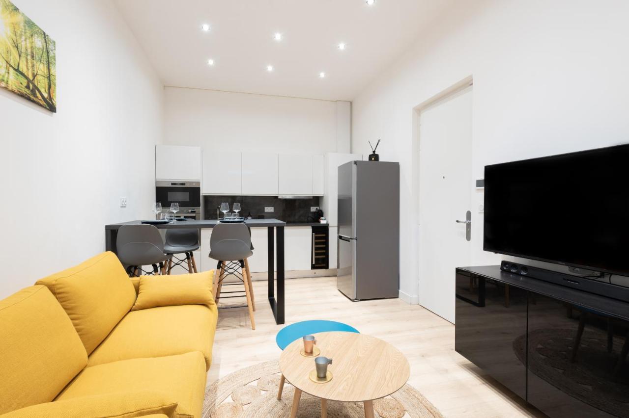 Le Notre Dame - Petit Cocon Dans Lyon 6Eme Apartment Exterior photo